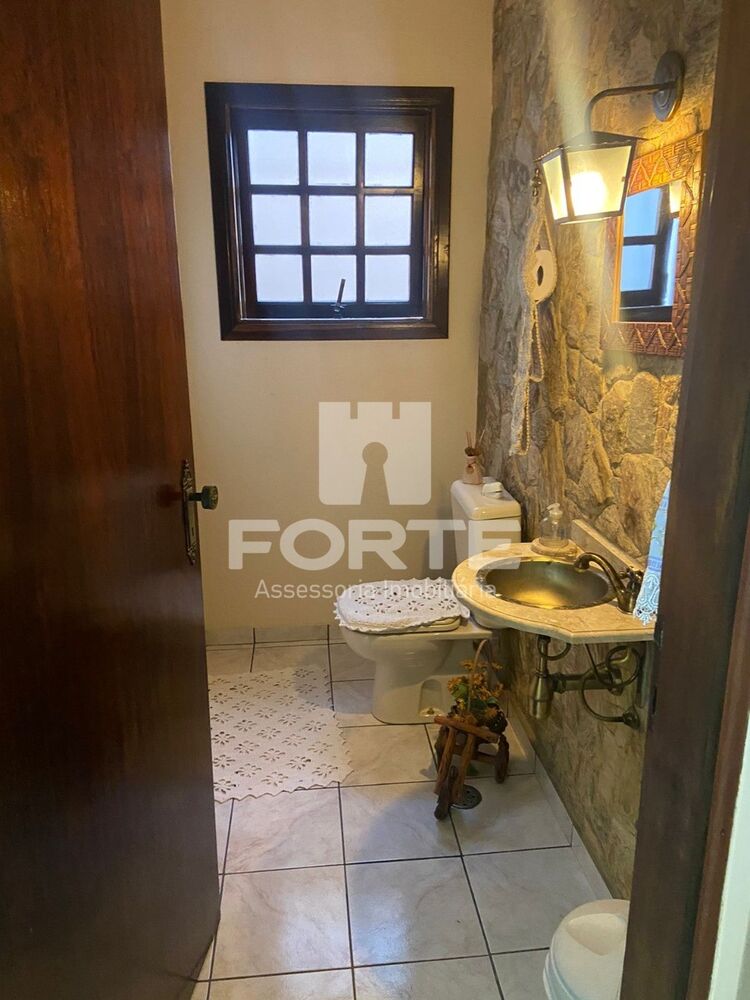 Casa, 3 quartos, 208 m² - Foto 28