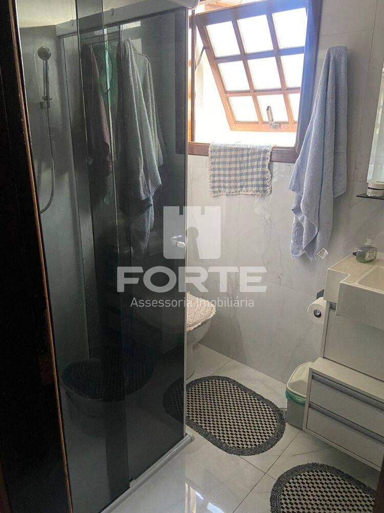 Casa, 3 quartos, 208 m² - Foto 11