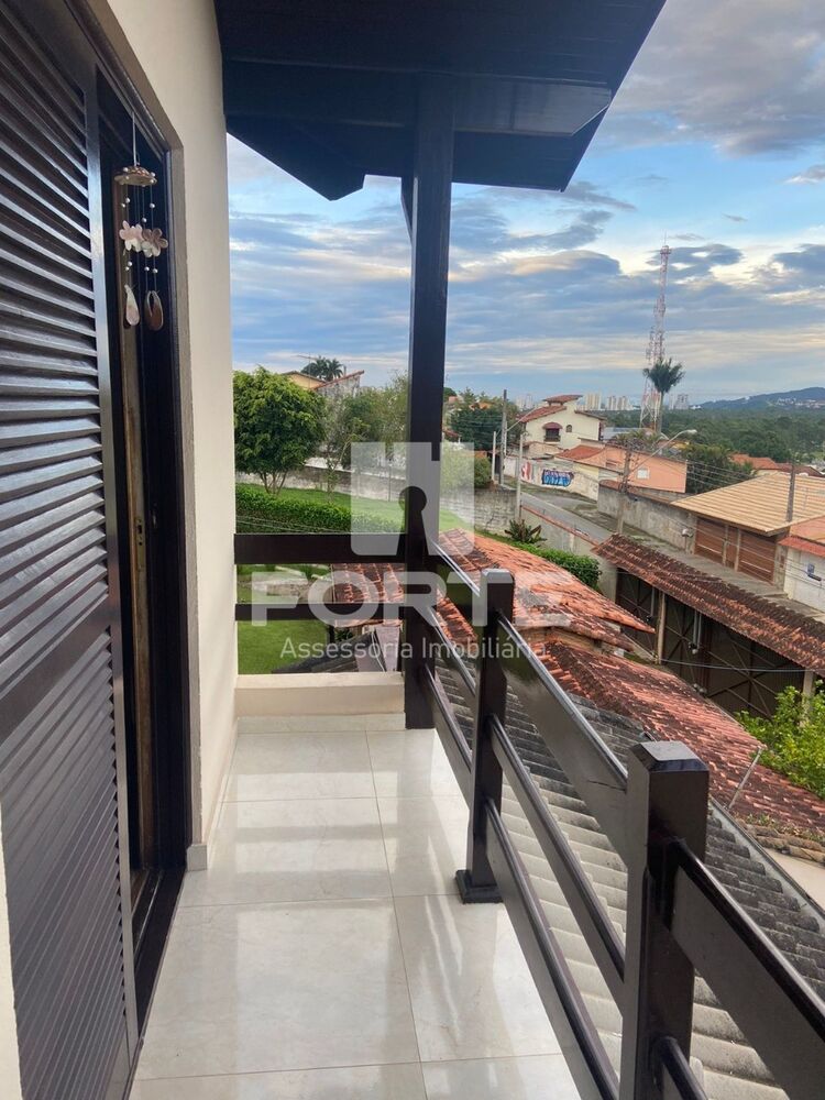 Casa, 3 quartos, 208 m² - Foto 6