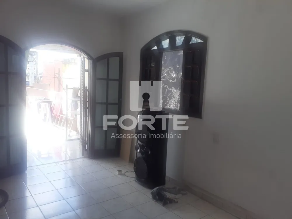 Casa, 3 quartos, 250 m² - Foto 3