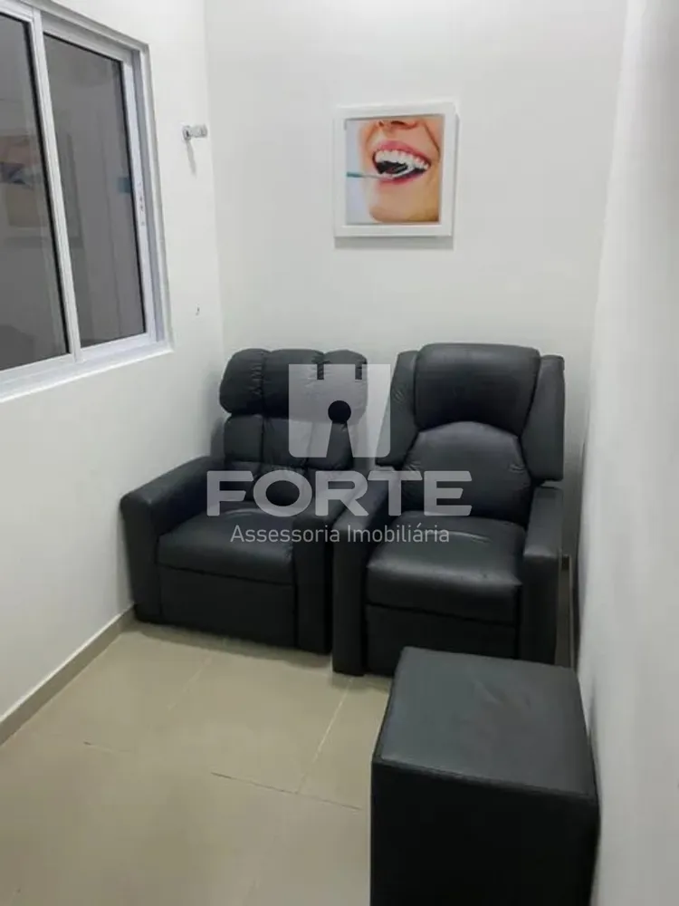 Sala-Conjunto, 708 m² - Foto 2