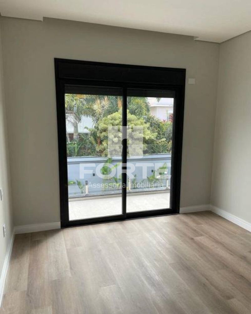 Casa, 4 quartos, 266 m² - Foto 9