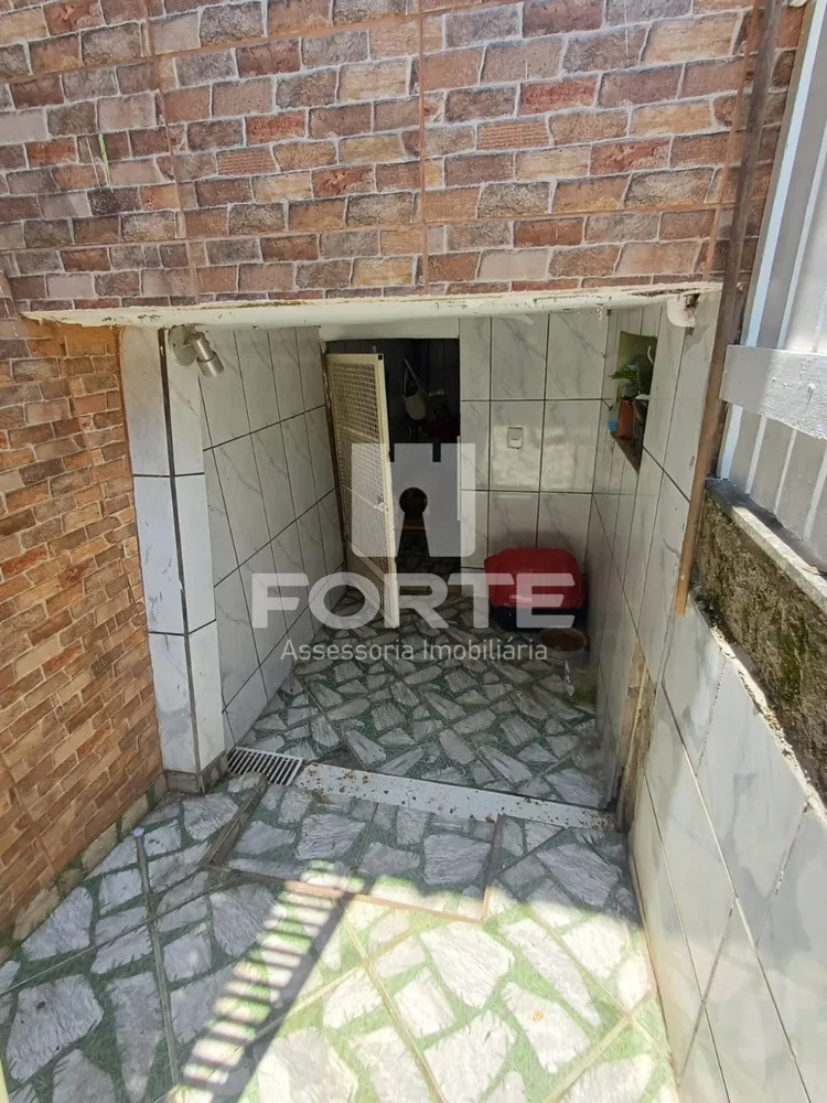 Casa, 2 quartos, 430 m² - Foto 1
