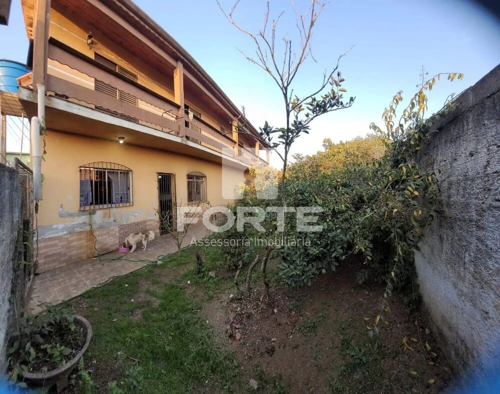 Casa, 4 quartos, 230 m² - Foto 2