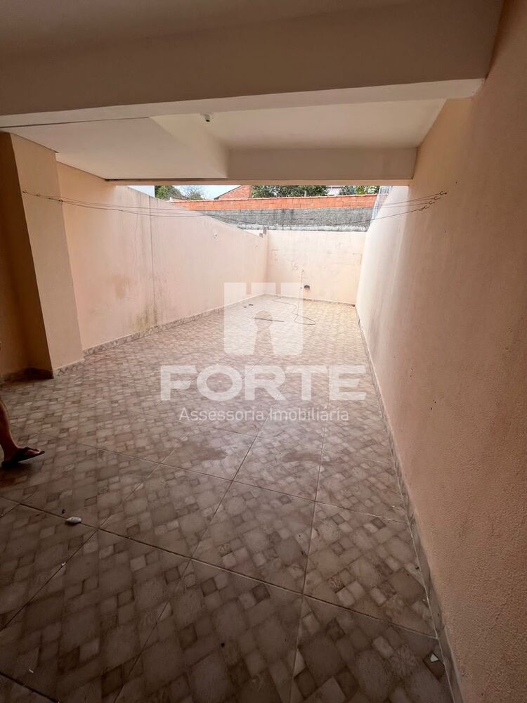 Casa, 3 quartos, 180 m² - Foto 2