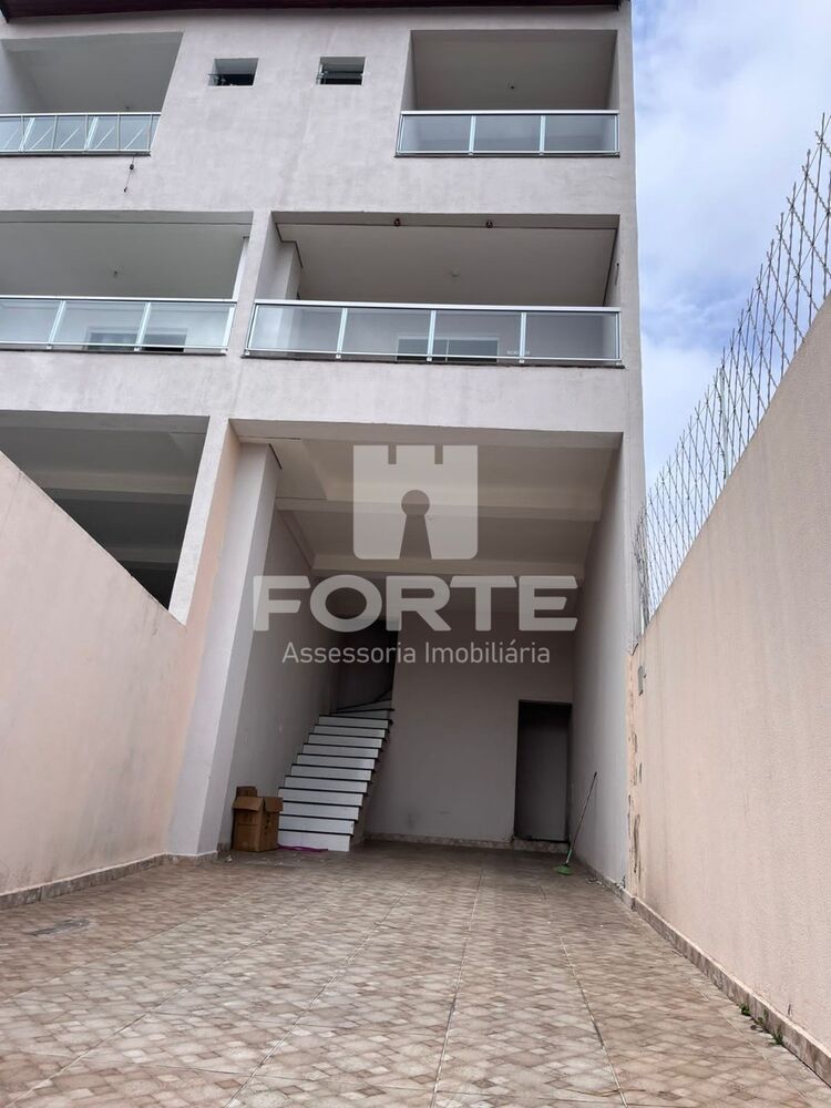 Casa, 3 quartos, 180 m² - Foto 1