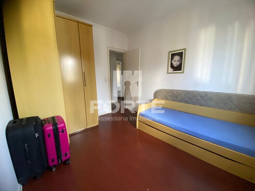 Apartamento à venda com 3 quartos, 110m² - Foto 3