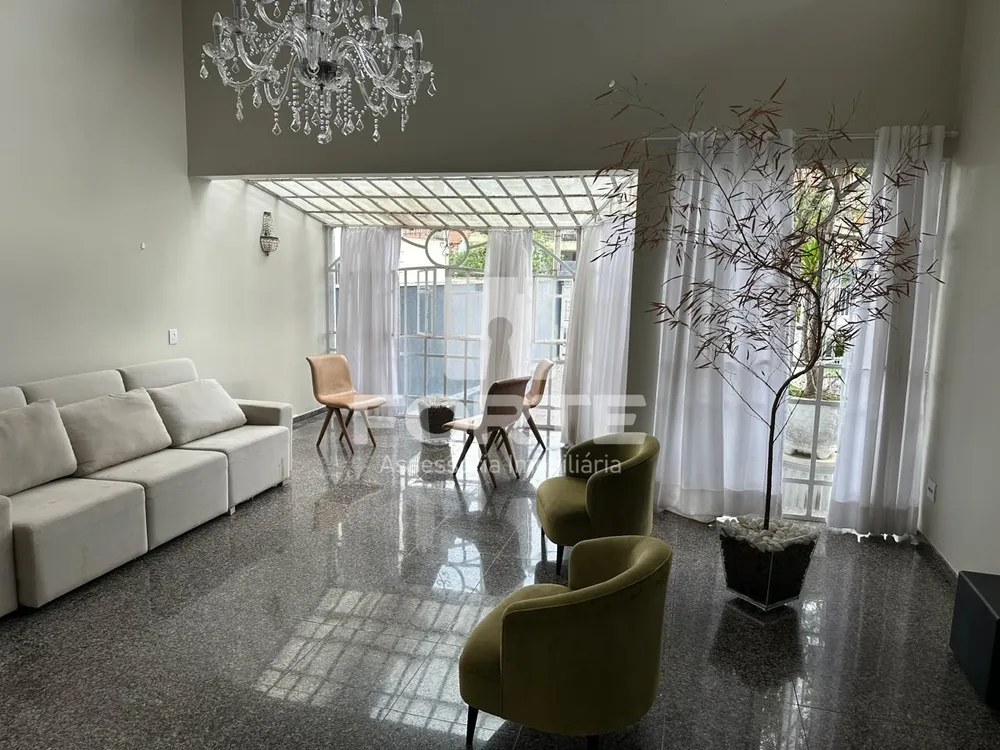 Casa, 5 quartos, 500 m² - Foto 1