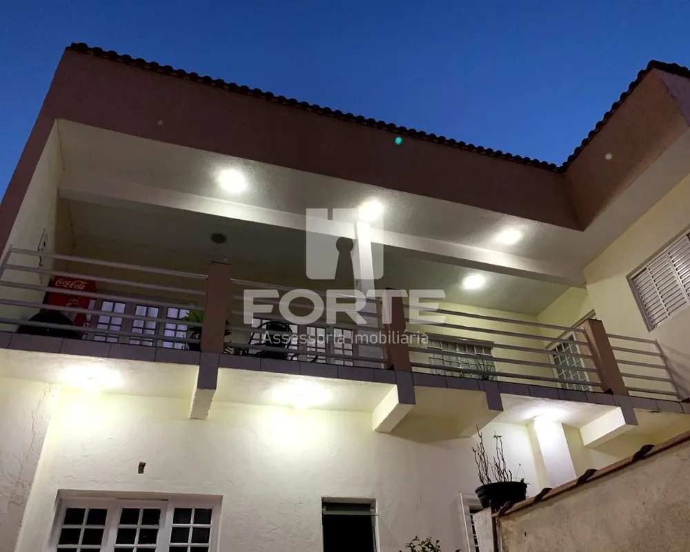 Casa, 2 quartos, 250 m² - Foto 1