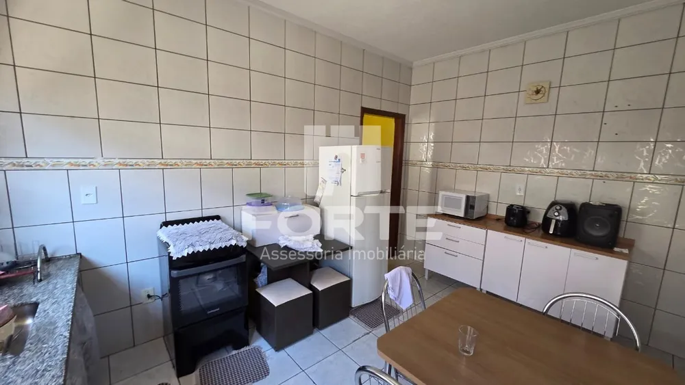 Casa, 3 quartos, 200 m² - Foto 7