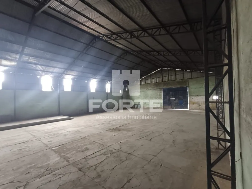 Depósito-Galpão, 3500 m² - Foto 1