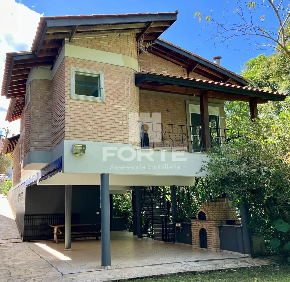 Casa, 3 quartos, 274 m² - Foto 1
