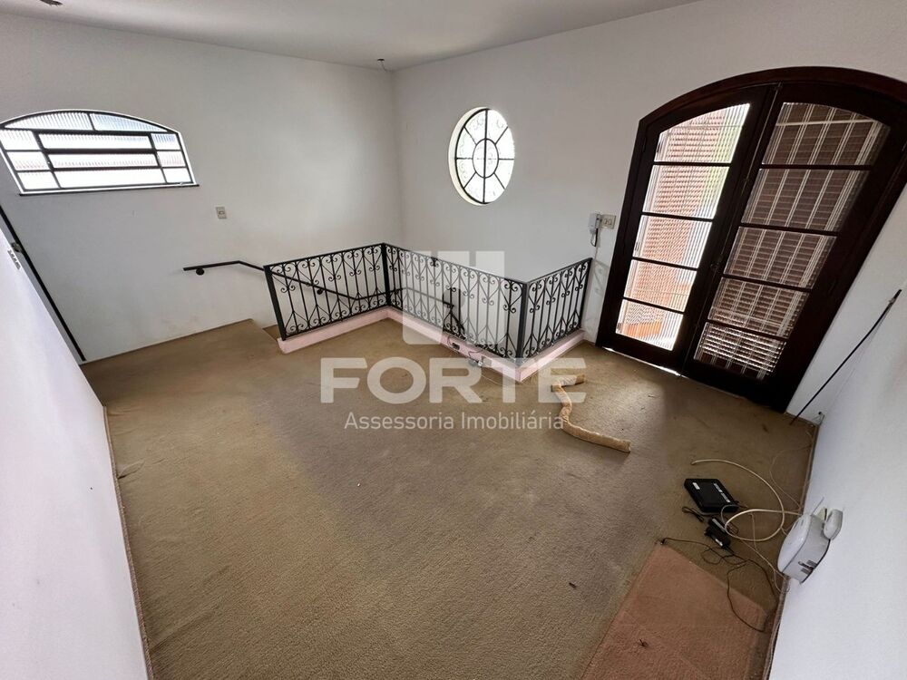 Casa, 3 quartos, 259 m² - Foto 4