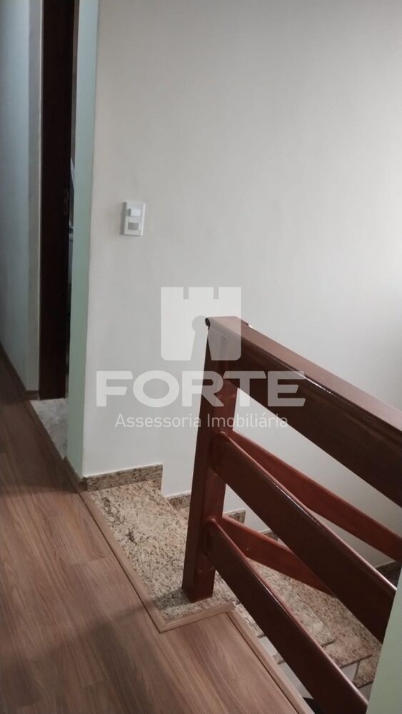 Casa, 3 quartos, 206 m² - Foto 3