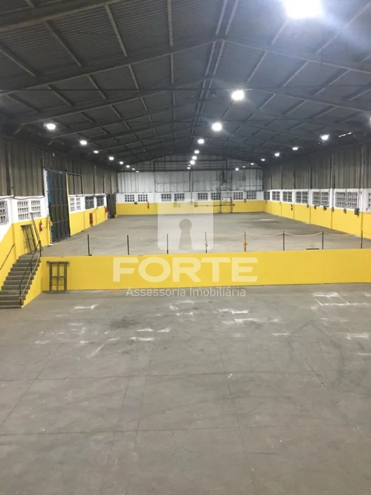 Depósito-Galpão, 2305 m² - Foto 1