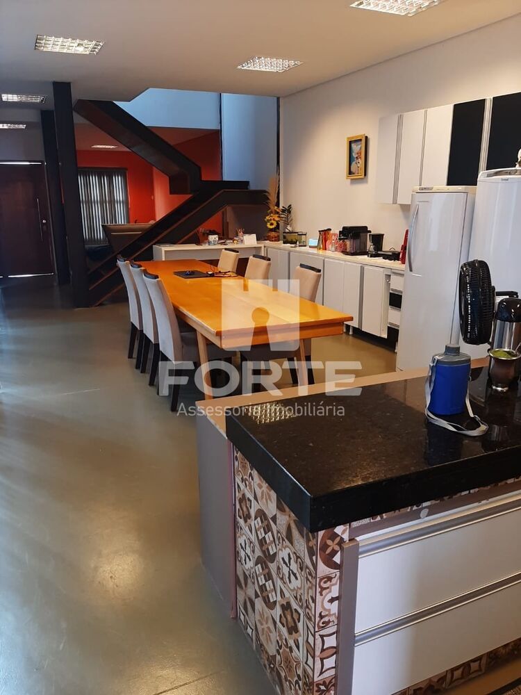 Casa, 3 quartos, 320 m² - Foto 9