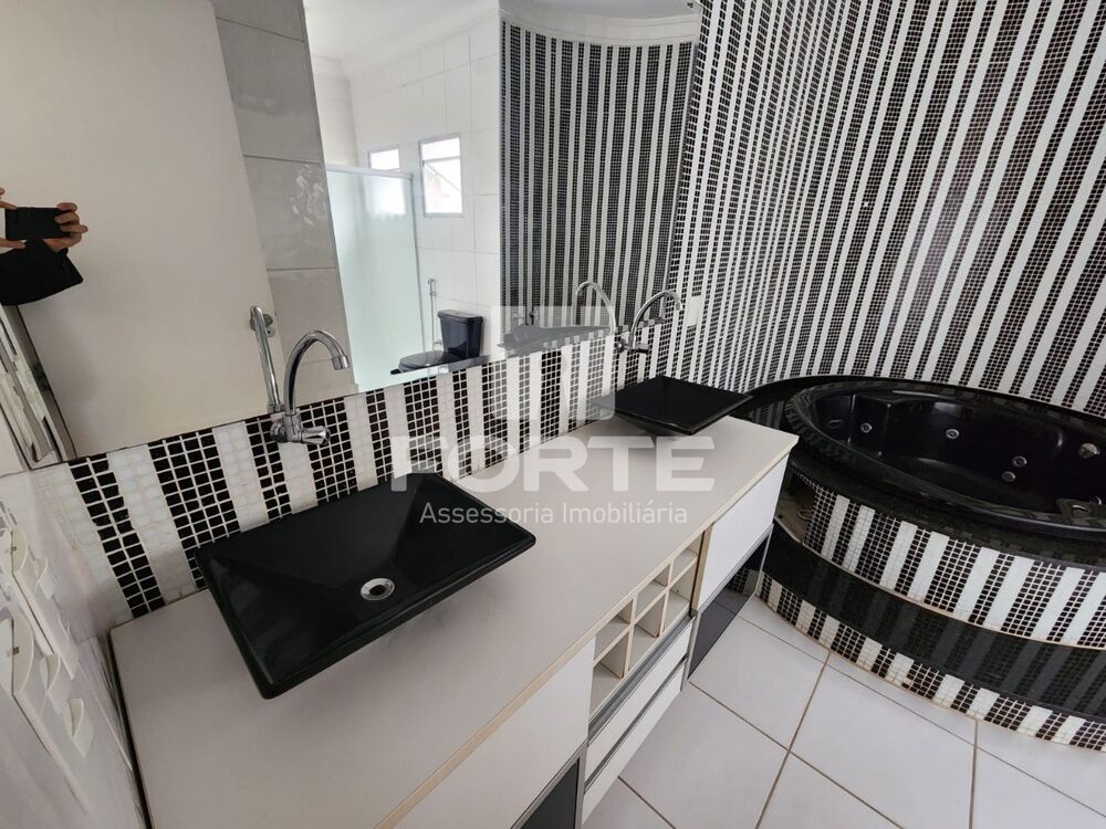 Casa, 5 quartos, 400 m² - Foto 4