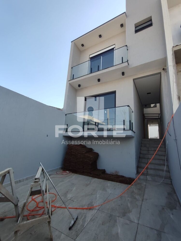 Casa, 3 quartos, 150 m² - Foto 1