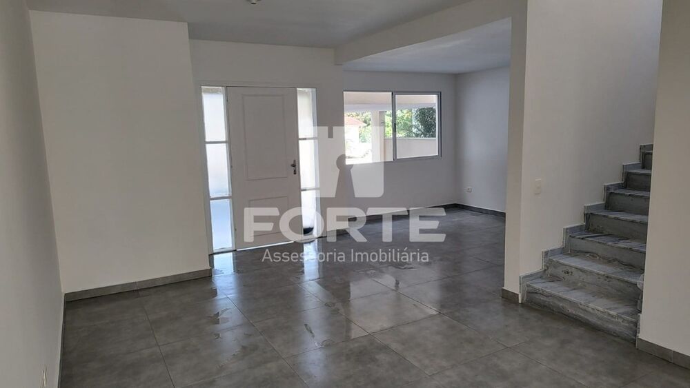 Casa, 3 quartos, 178 m² - Foto 1