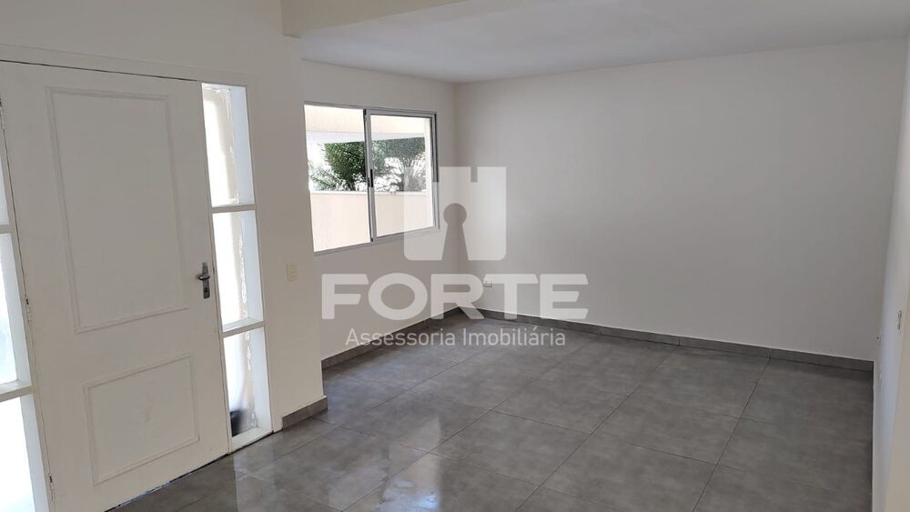 Casa, 3 quartos, 178 m² - Foto 2