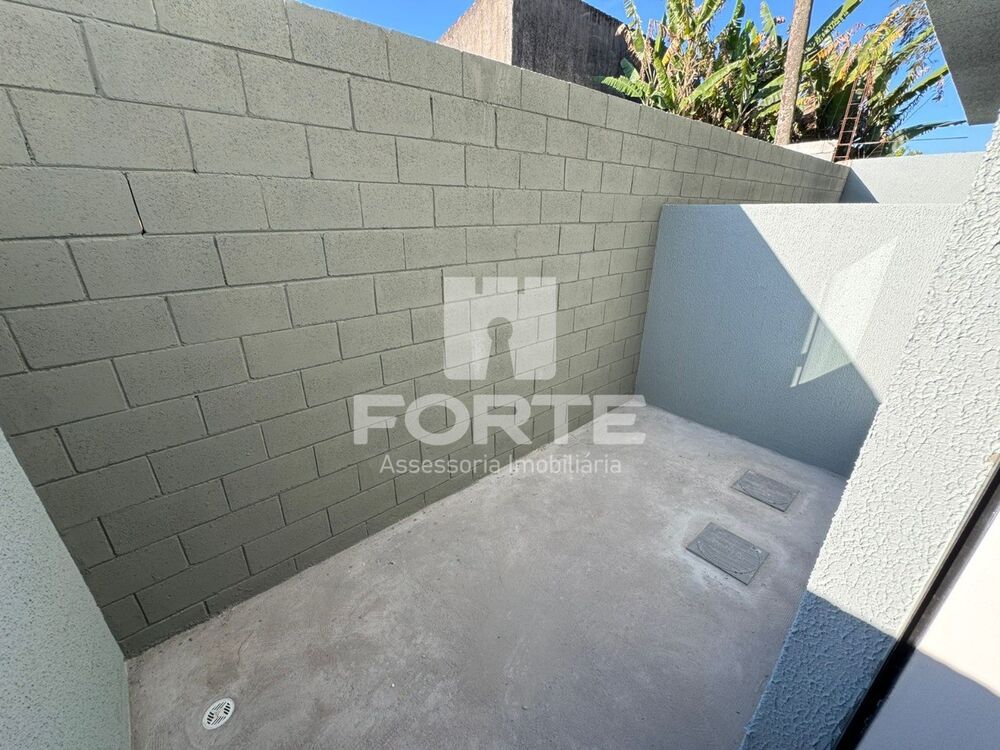 Casa, 2 quartos, 59 m² - Foto 1