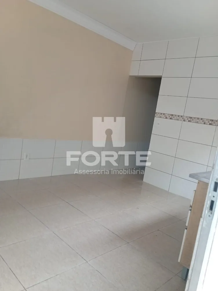 Casa, 2 quartos, 61 m² - Foto 2