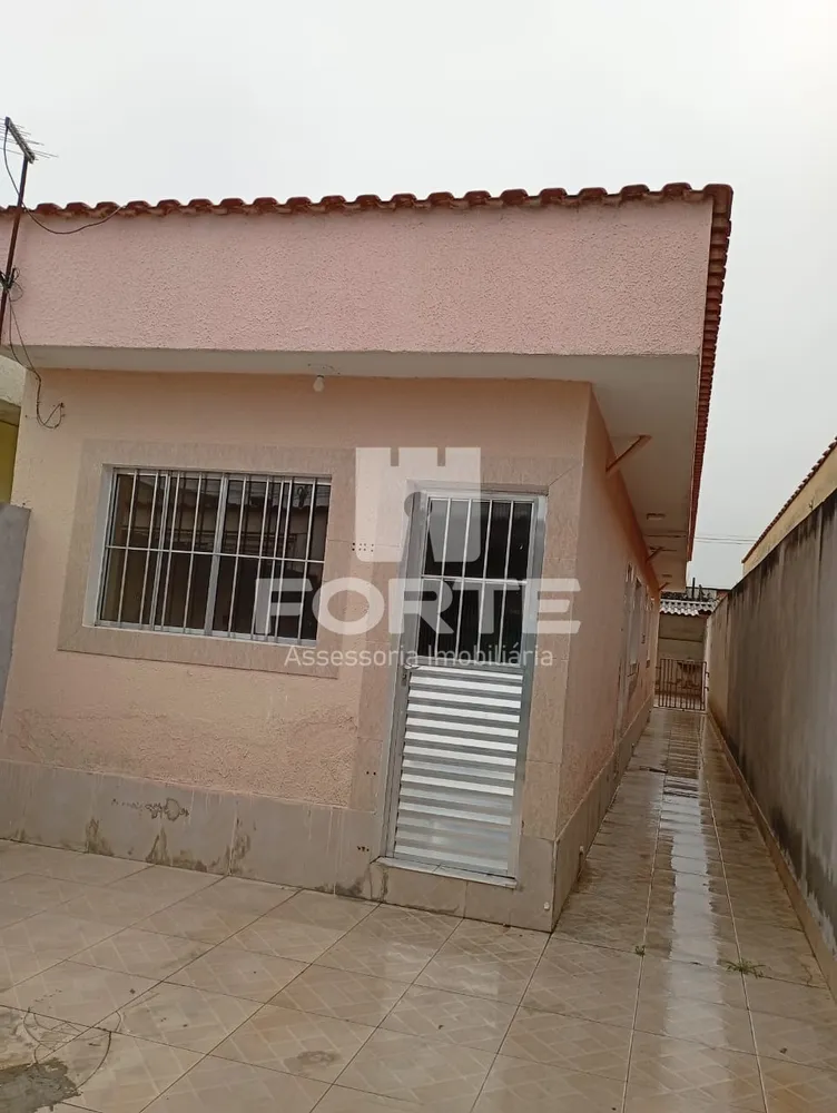 Casa, 2 quartos, 61 m² - Foto 1