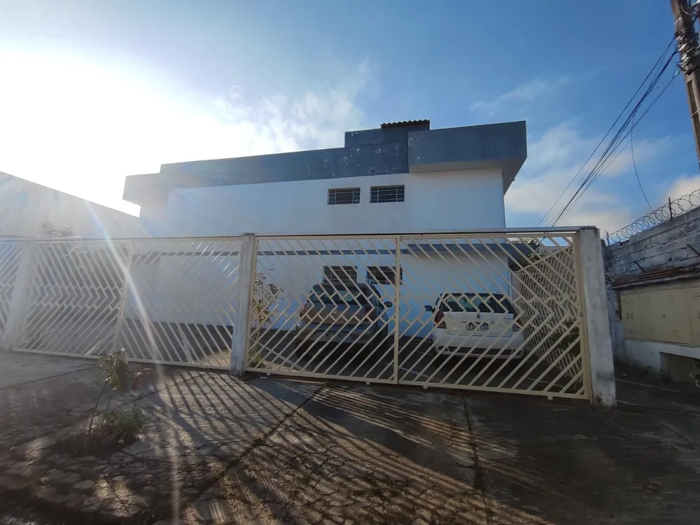 Apartamento, 3 quartos, 2000 m² - Foto 1