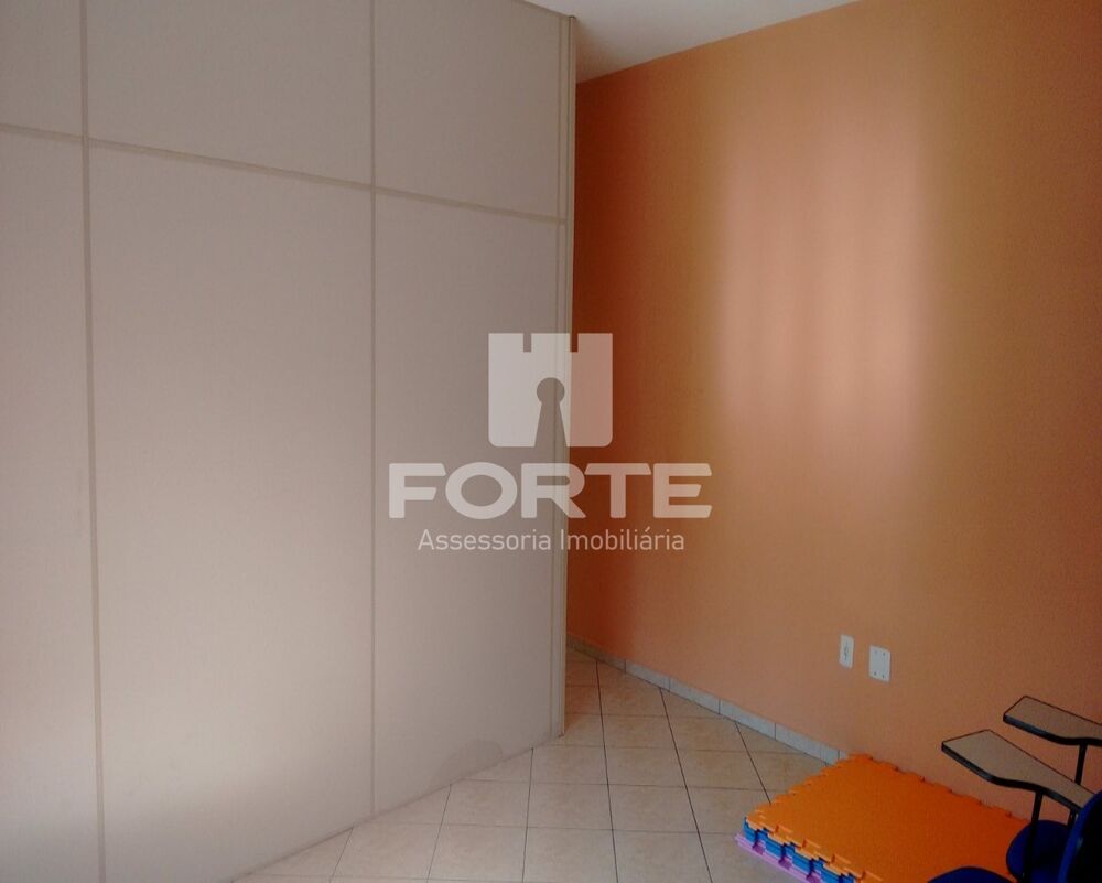 Casa, 4 quartos, 380 m² - Foto 4