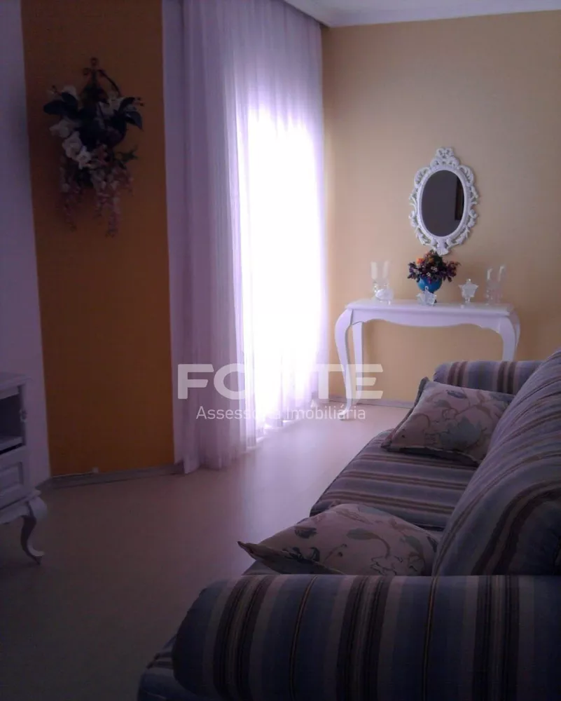 Apartamento à venda com 2 quartos, 75m² - Foto 3