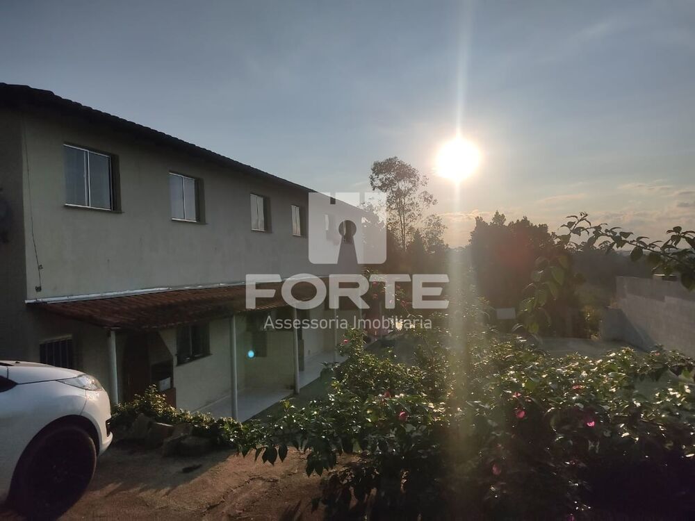 Chácara, 8 quartos, 1000 m² - Foto 1