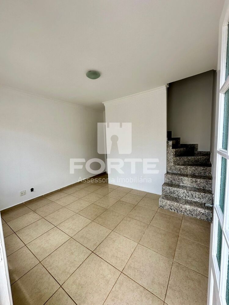 Casa, 2 quartos, 1000 m² - Foto 3