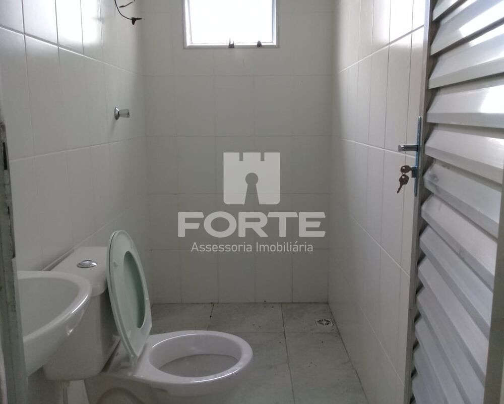 Casa, 2 quartos, 330 m² - Foto 1