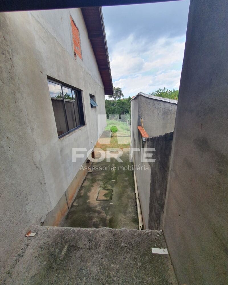 Casa, 3 quartos, 242 m² - Foto 2