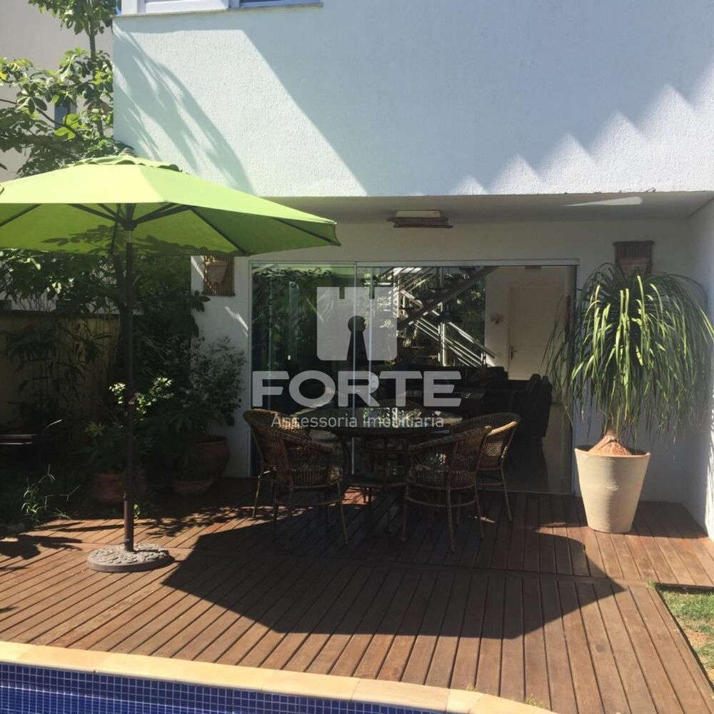 Casa, 3 quartos, 240 m² - Foto 10