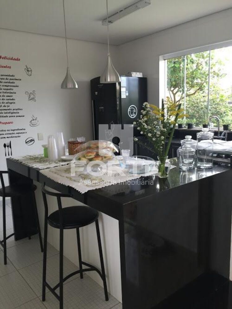 Casa, 3 quartos, 240 m² - Foto 17