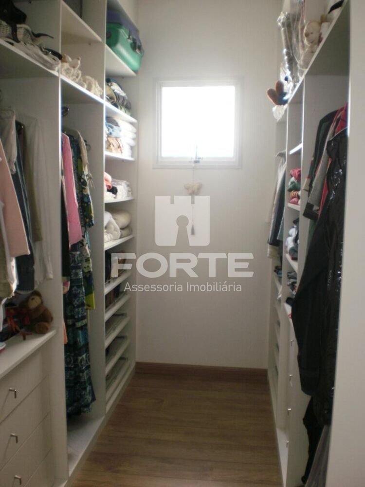 Casa, 3 quartos, 240 m² - Foto 8