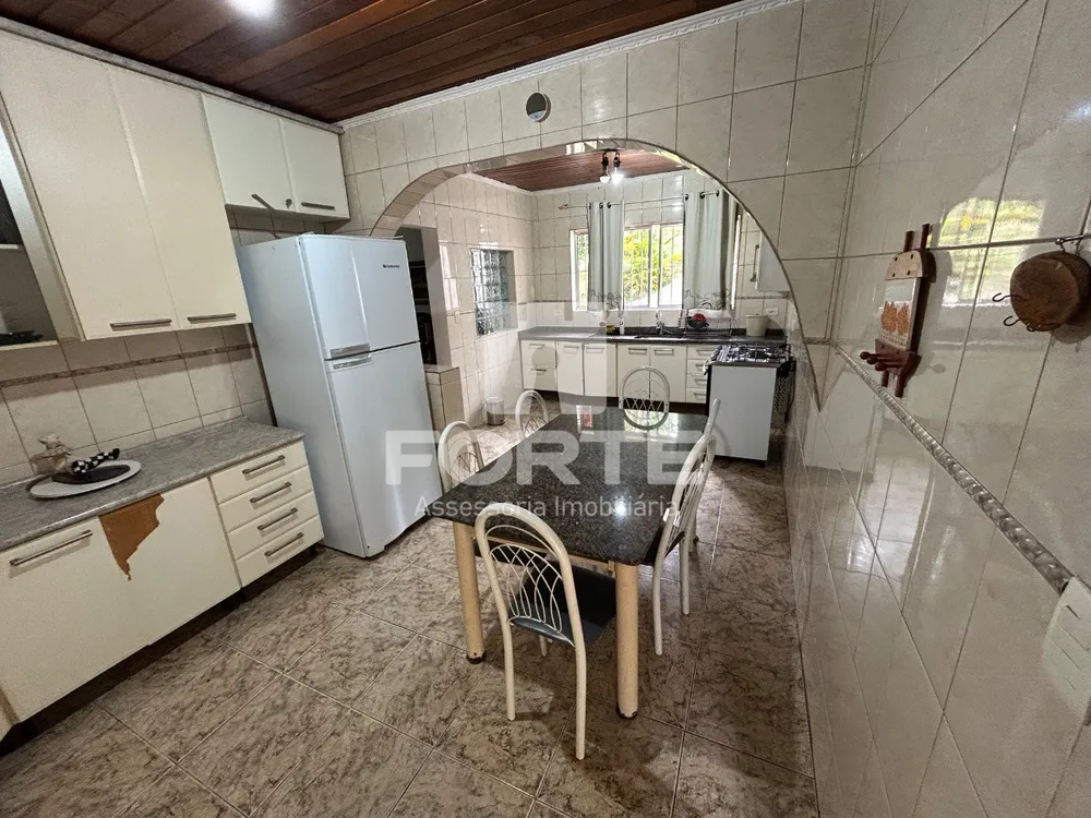 Sítio, 4 quartos, 3215 m² - Foto 7