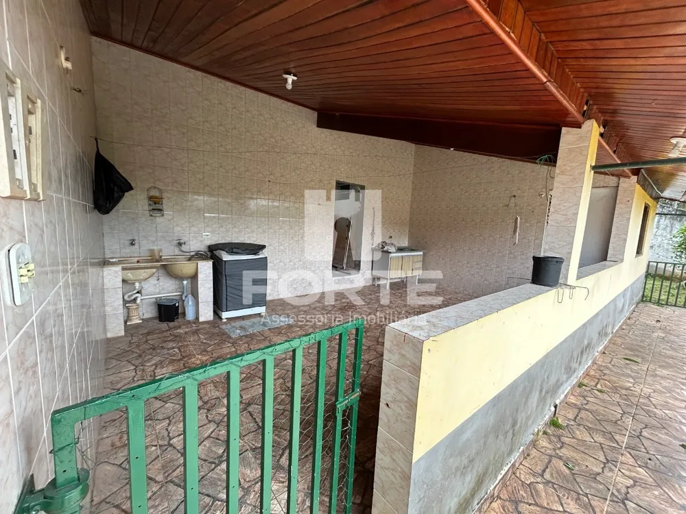 Sítio, 4 quartos, 3215 m² - Foto 8