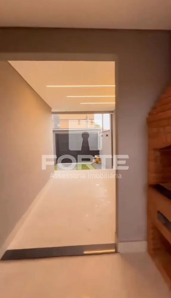 Casa, 3 quartos, 204 m² - Foto 3