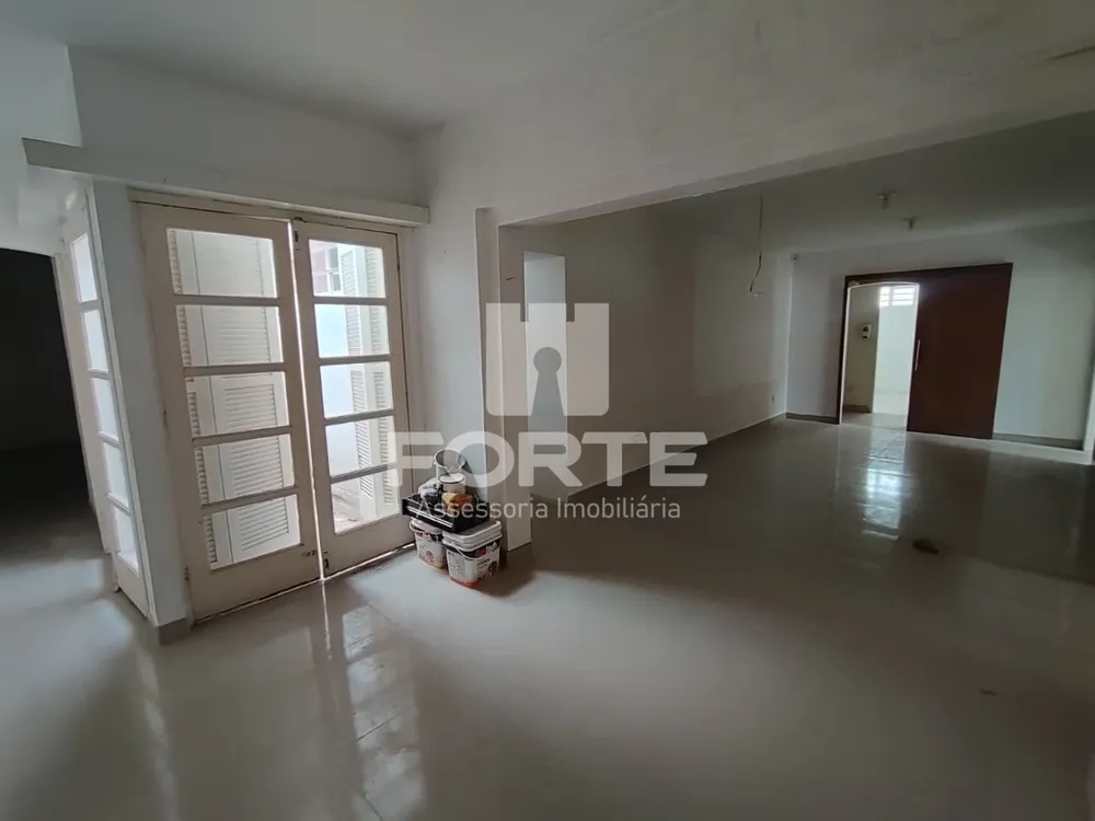 Prédio Inteiro, 330 m² - Foto 1