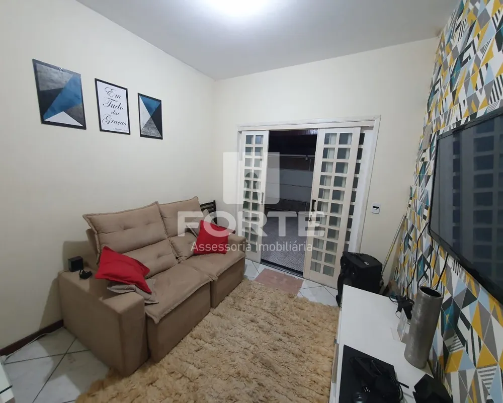Casa, 3 quartos, 156 m² - Foto 2