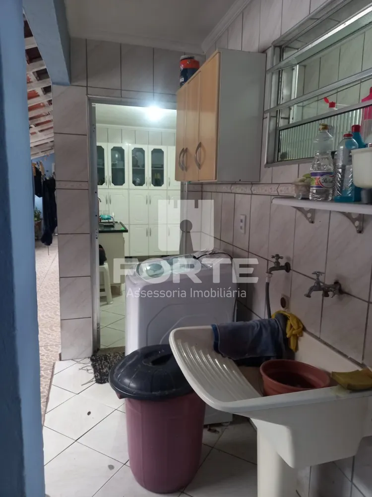 Casa, 3 quartos, 215 m² - Foto 1