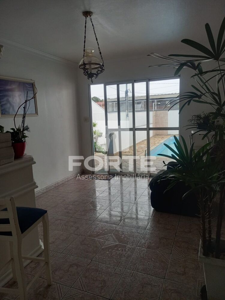 Casa, 3 quartos, 215 m² - Foto 6