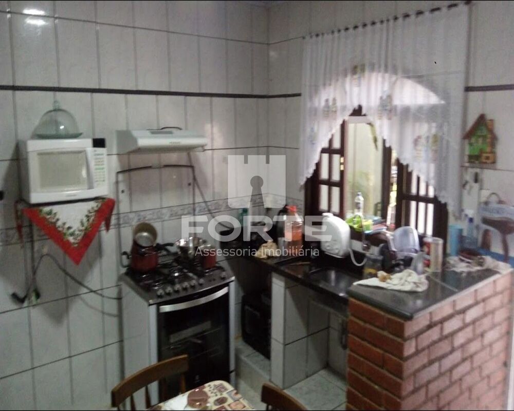 Casa à venda com 2 quartos, 256m² - Foto 9