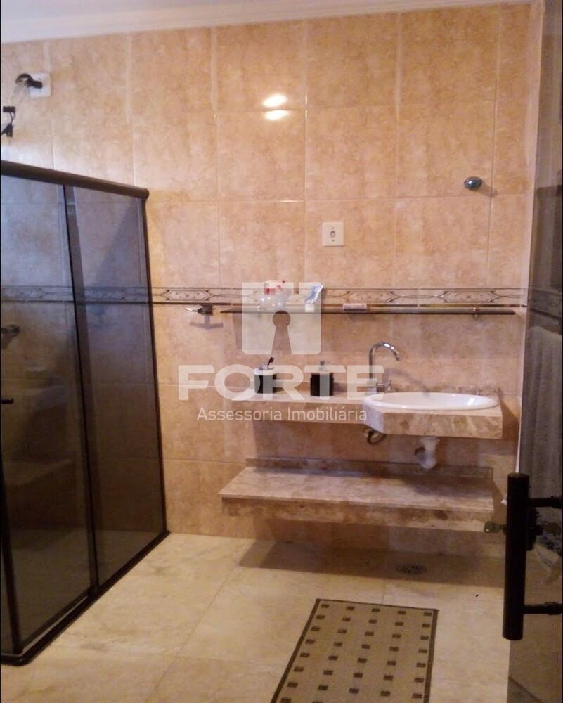 Casa à venda com 2 quartos, 256m² - Foto 3