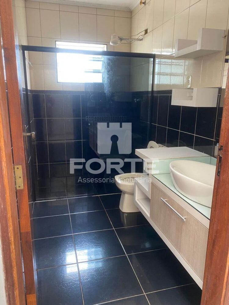 Casa, 3 quartos, 252 m² - Foto 8