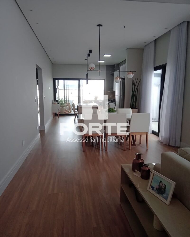 Casa, 3 quartos, 250 m² - Foto 1