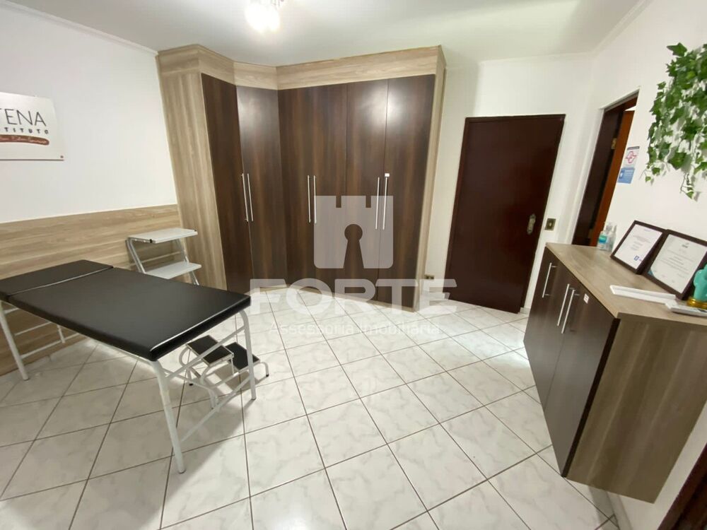 Casa, 3 quartos, 250 m² - Foto 7