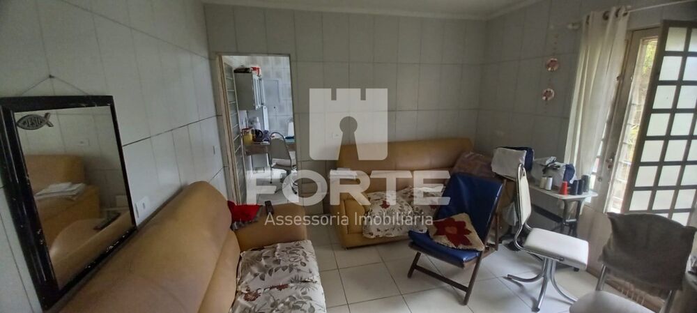 Casa, 2 quartos, 182 m² - Foto 3
